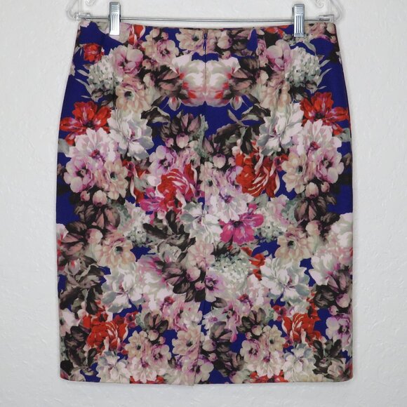 Talbots* Women's Fully Lined 6" Back Slit Multicolor Floral Pencil Skirt~Size 8p - Picture 2 of 8